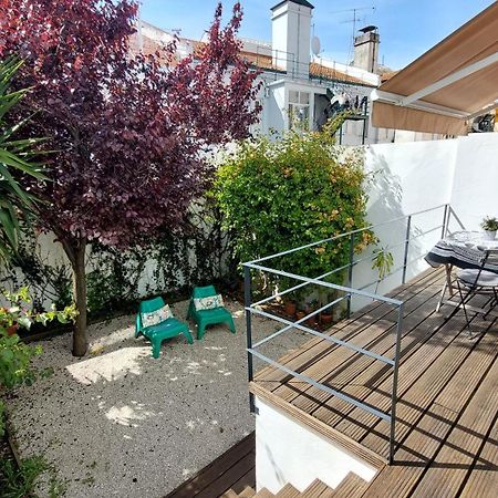 Apartment With Private Garden - Central Location Lisboa Eksteriør billede
